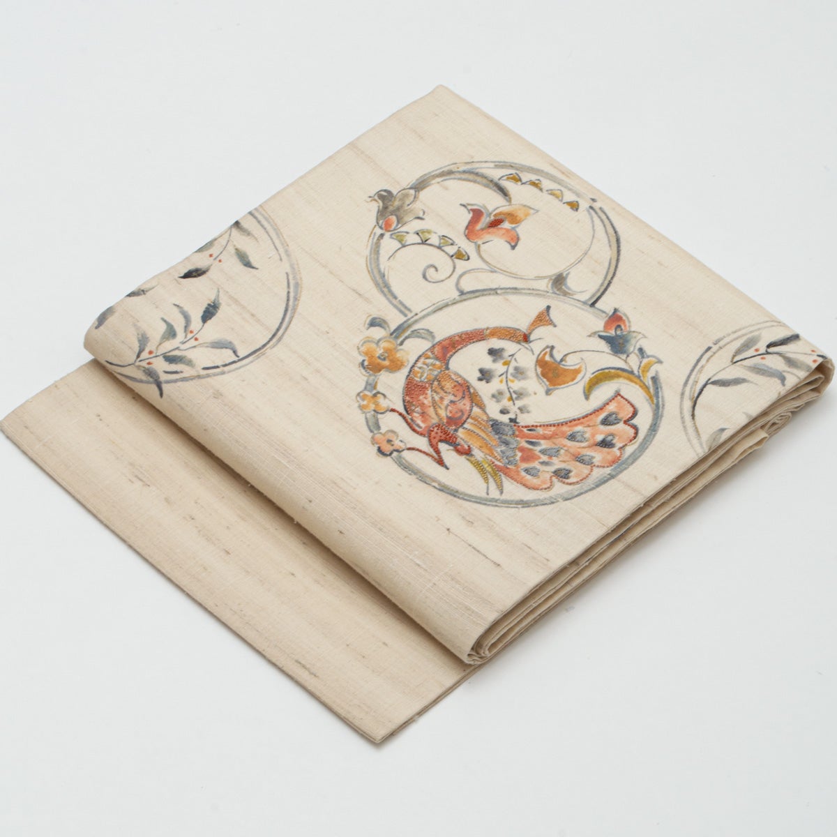 開き名古屋帯 ムガシルク 手描き 相良刺繍 瑞鳥と花唐草文 アイボリー